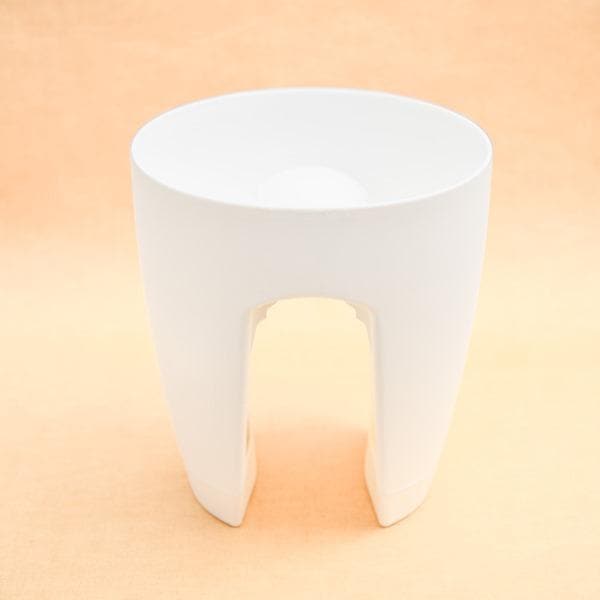 11 inch (28 cm) Balcony Railing Round Plastic Planter (White) - Image 2