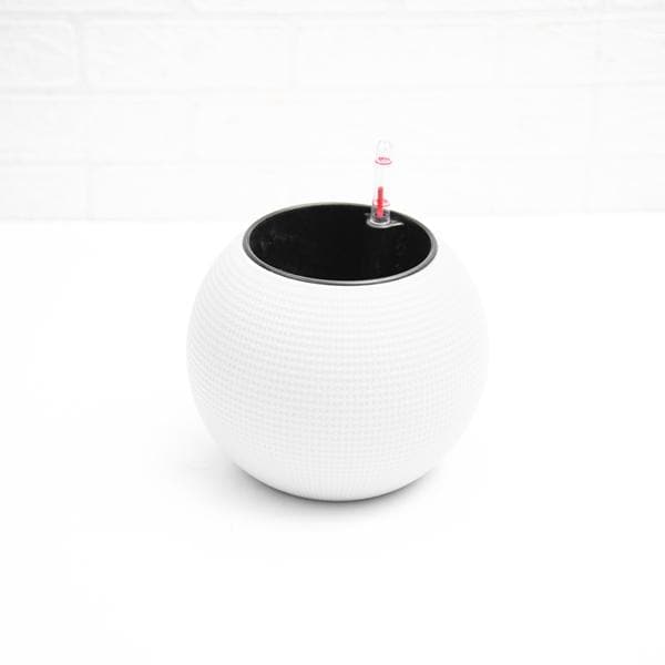 4.9 inch (12 cm) GW 01 Self Watering Round Plastic Planter (White) - Image 2