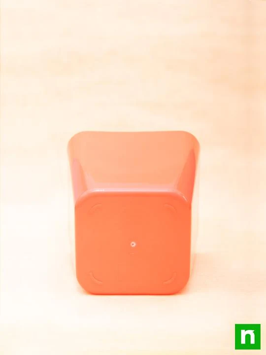 6.7 inch (17 cm) Square Plastic Planter with Rounded Edges (Red) (set of 3) - Image 4