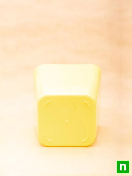 6.7 inch (17 cm) Square Plastic Planter with Rounded Edges (Yellow) (set of 3) - Image 4