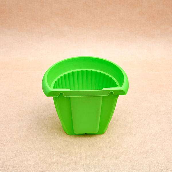 7.9 inch (20 cm) Bello Wall Mounted D Shape plastic Planter (Green) (set of 6) - Image 3