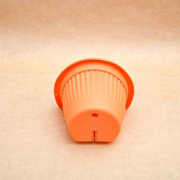 7.9 inch (20 cm) Bello Wall Mounted D Shape plastic Planter (Orange) (set of 6) - Image 3