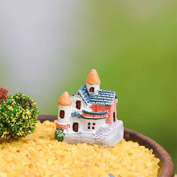 Brick villa plastic miniature garden toy (Blue) - 1 Piece