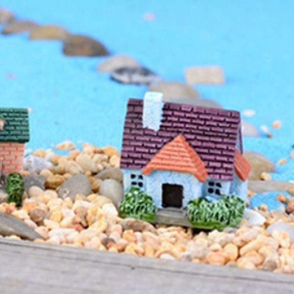 Brick villa plastic miniature garden toy (Violet) - 1 Piece