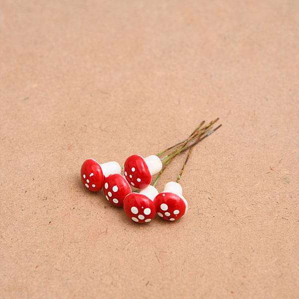 Pin foam mushrooms miniature garden toys (Red) - 5 Pieces - Image 2