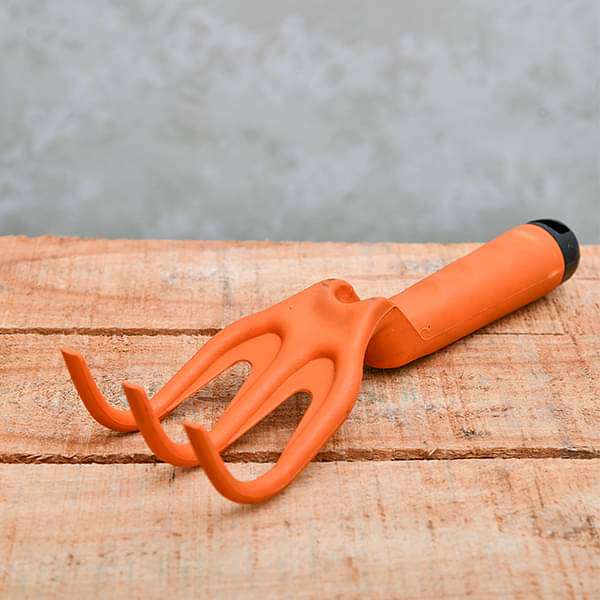 Plastic Hand Cultivator No. 1019 - Gardening Tool
