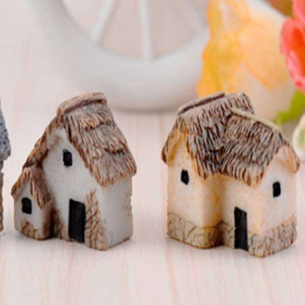 Village mud huts plastic miniature garden toys - 2 Pieces